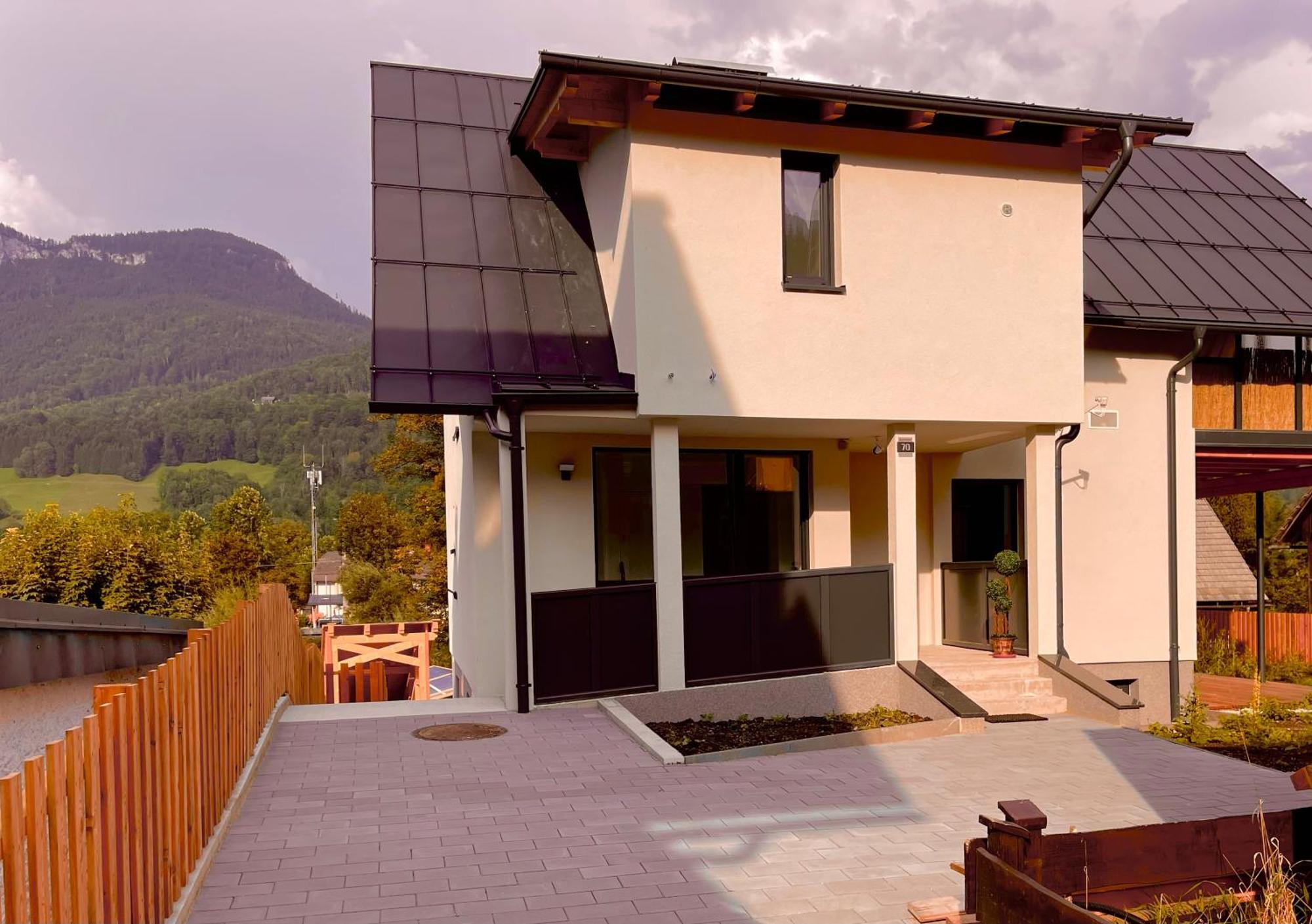 Mitzis Stubn Apartments - Bad Goisern - 24-Hour Self Check-In Luaran gambar