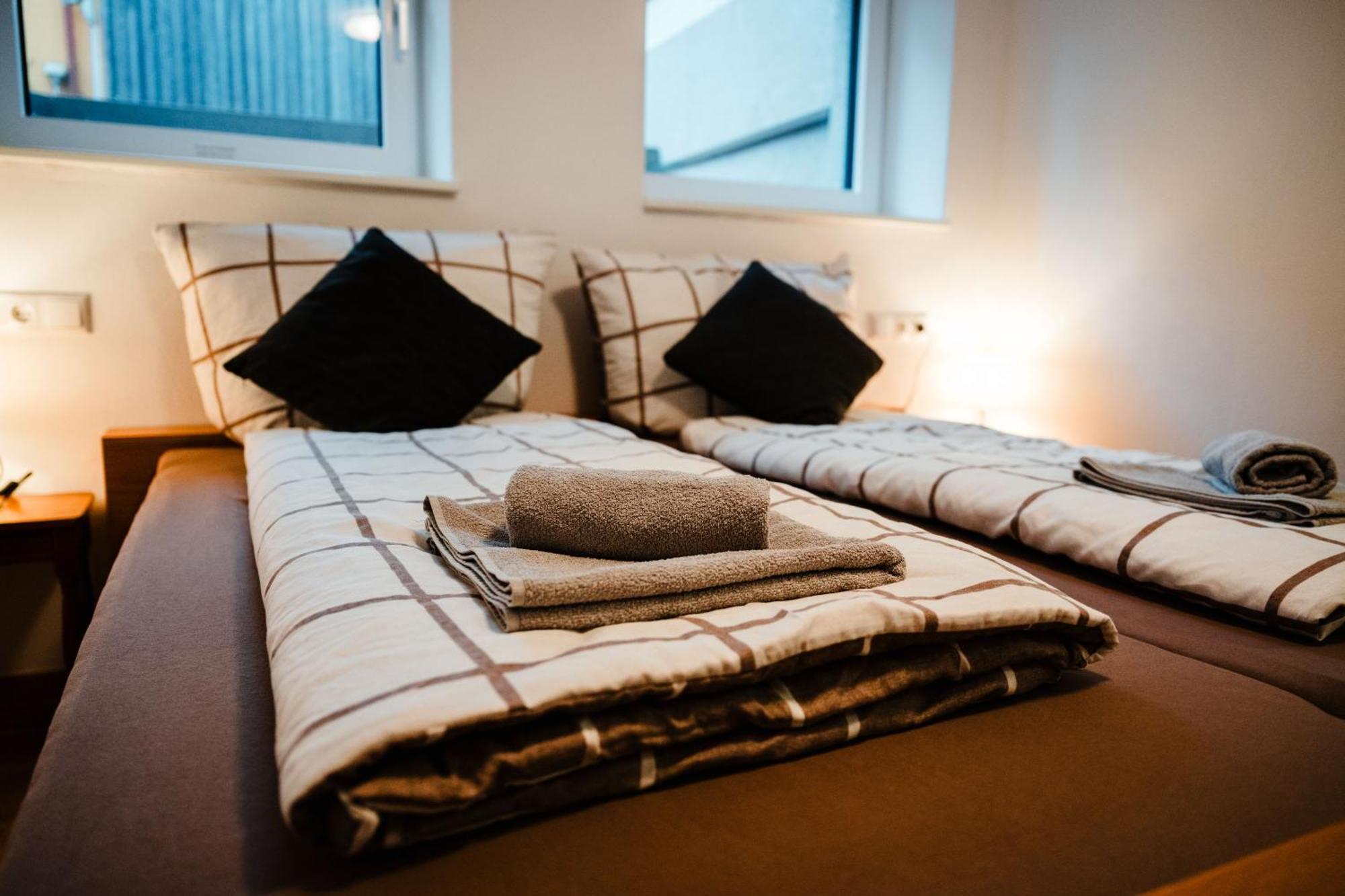 Mitzis Stubn Apartments - Bad Goisern - 24-Hour Self Check-In Luaran gambar
